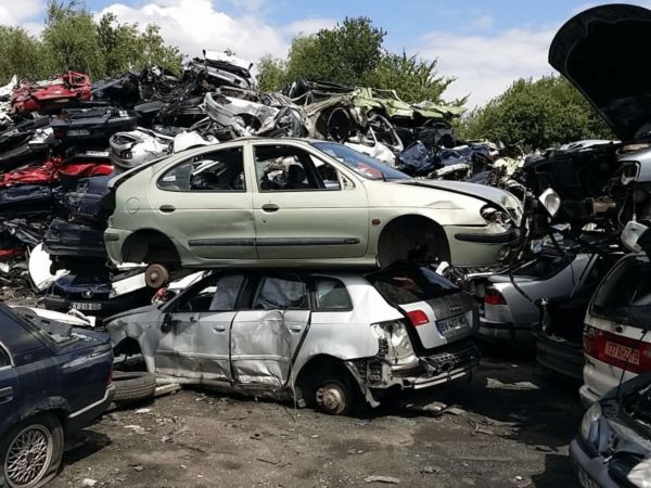 Véhicules accidentés par nos experts.